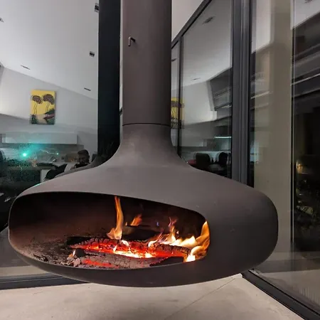 Les Mille Et Vitres - D'architecte Holiday home *